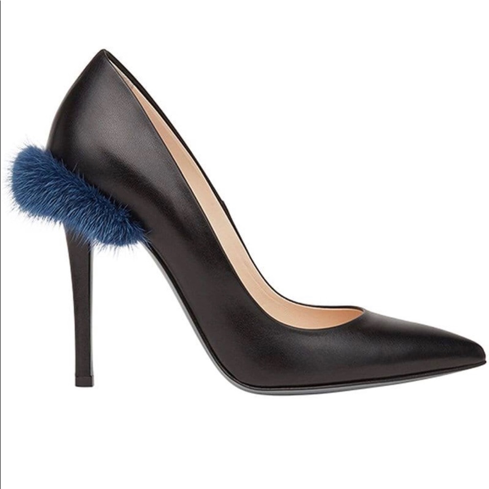 NEW Fendi blue fur trim black pumps size 37.5